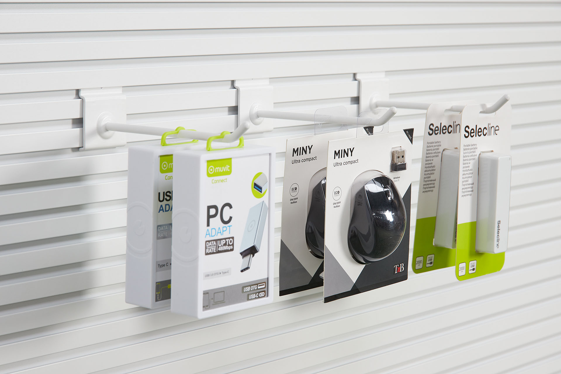 ALU TOP - Tecnología e innovación en mobiliario retail 03